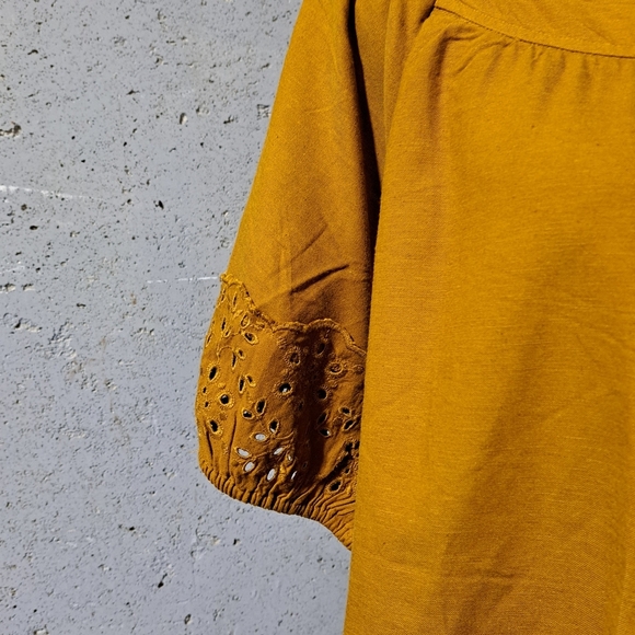 #043 Sz L Old Navy Mustard Blouse - Picture 8 of 11